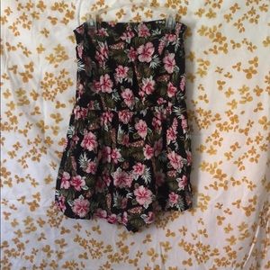 Floral Strapless Romper🌺